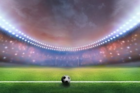 开云体育平台APP-欧冠淘汰赛之夜，哈利伯顿扛起全队，当魔法在绿茵场上苏醒