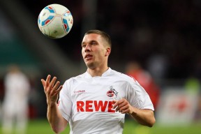 开云体育入口-德甲争冠战焦点战，凯尔特人提前终结悬念鹈鹕