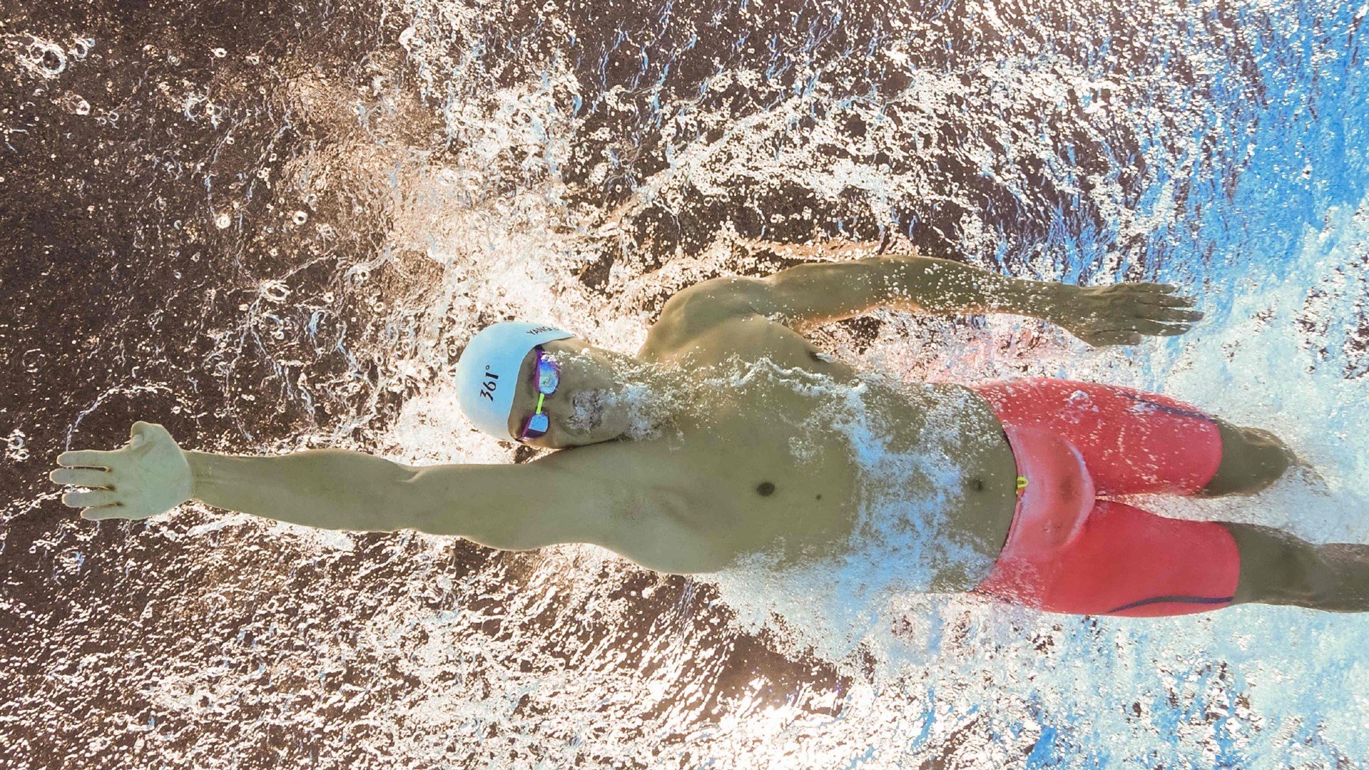 萨拉赫的教科书,当足球成为大国博弈的草稿纸