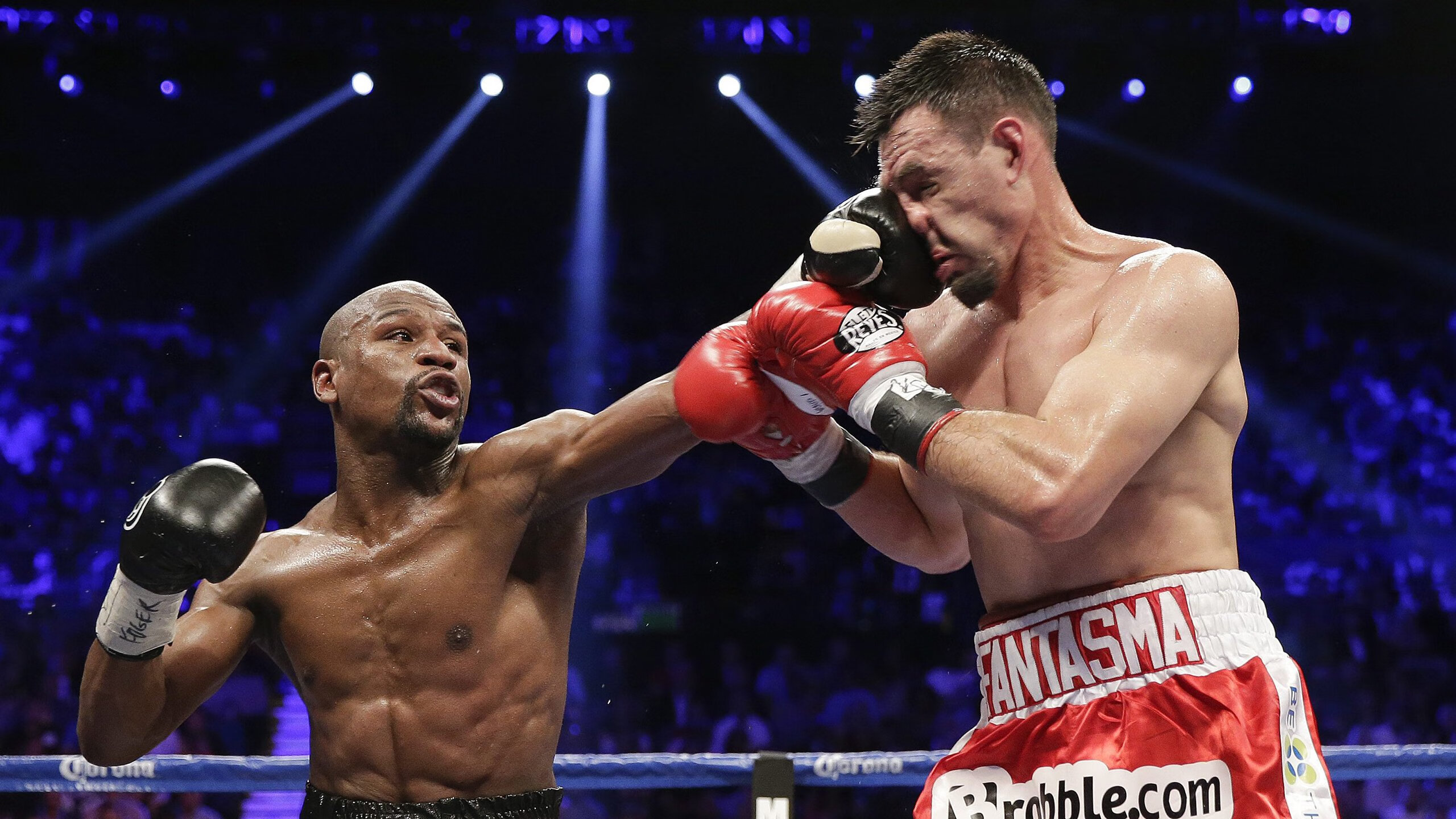 西甲德比场外的暗战，当伊拉克用铁桶阵为世界足球敲响战术警钟