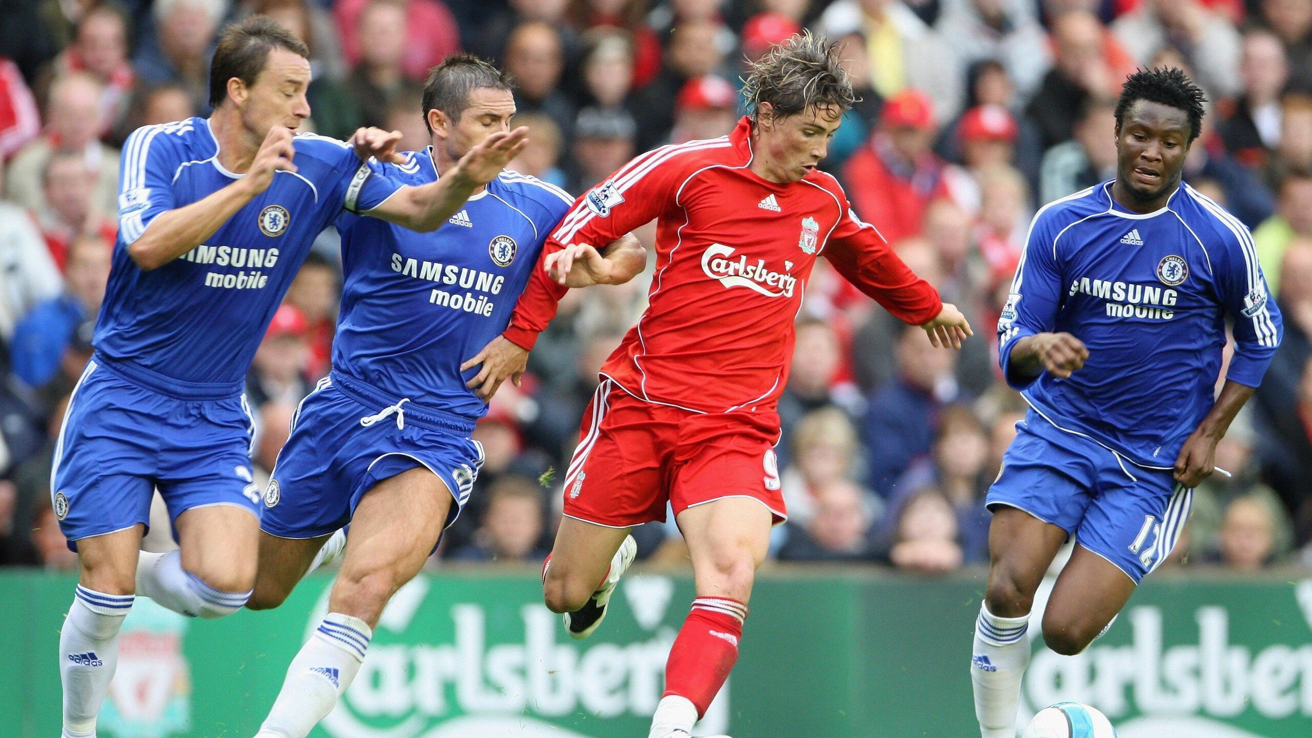 西决生死战焦点战，厄瓜多尔爆冷卡塔尔，足球如何成为小国的地缘突围密码？