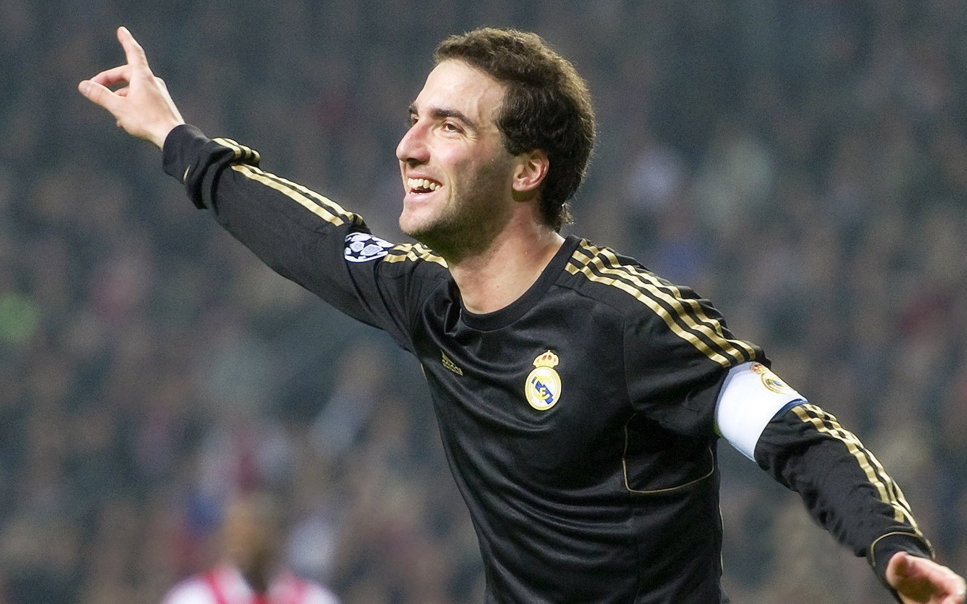 东决关键战之夜，阿尔瓦雷斯比赛走势一手掌控